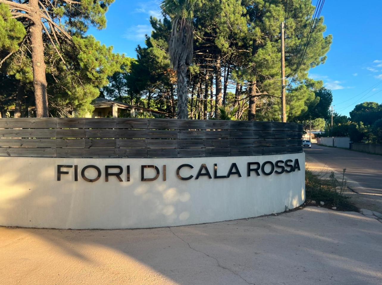 Fiori Di Cala Rossa Residence Hoteliere レクシ エクステリア 写真