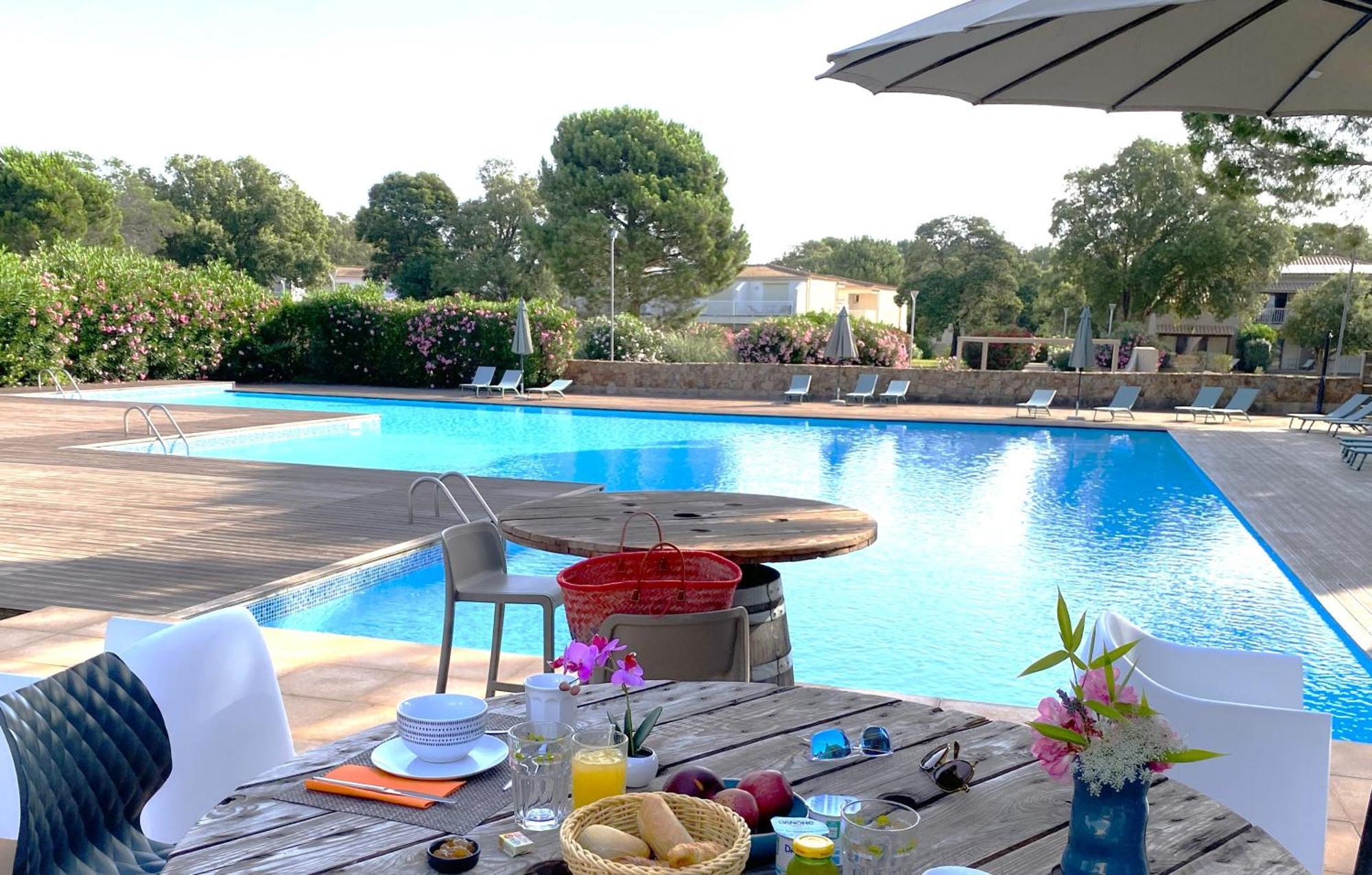 Fiori Di Cala Rossa Residence Hoteliere レクシ エクステリア 写真