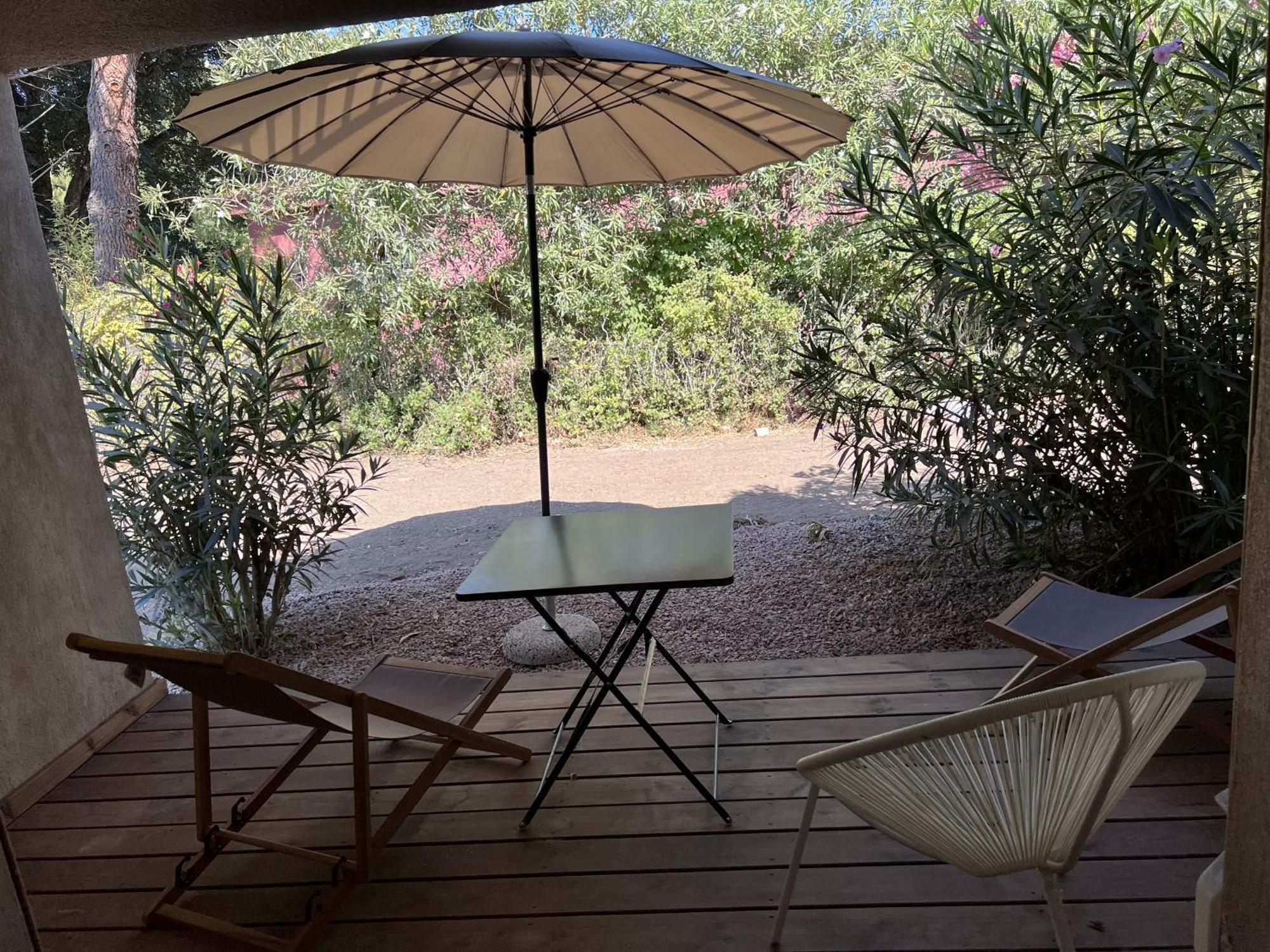 Fiori Di Cala Rossa Residence Hoteliere レクシ エクステリア 写真