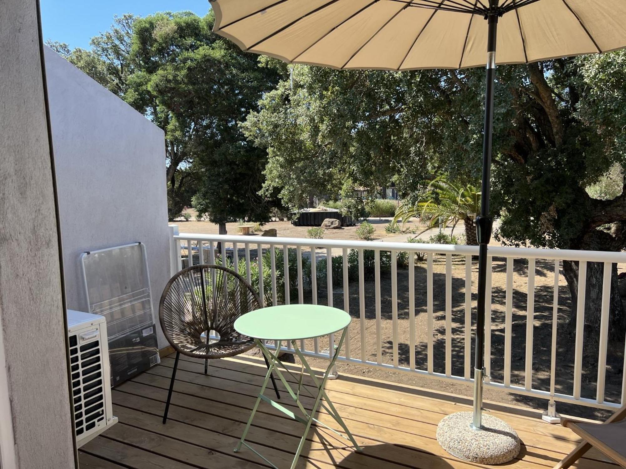 Fiori Di Cala Rossa Residence Hoteliere レクシ エクステリア 写真
