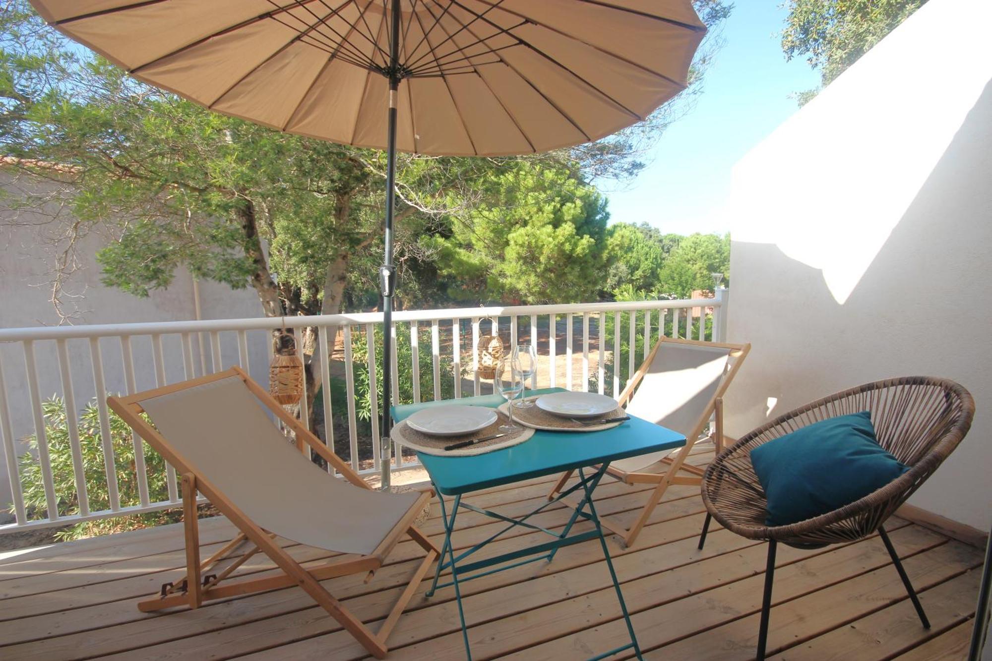 Fiori Di Cala Rossa Residence Hoteliere レクシ エクステリア 写真