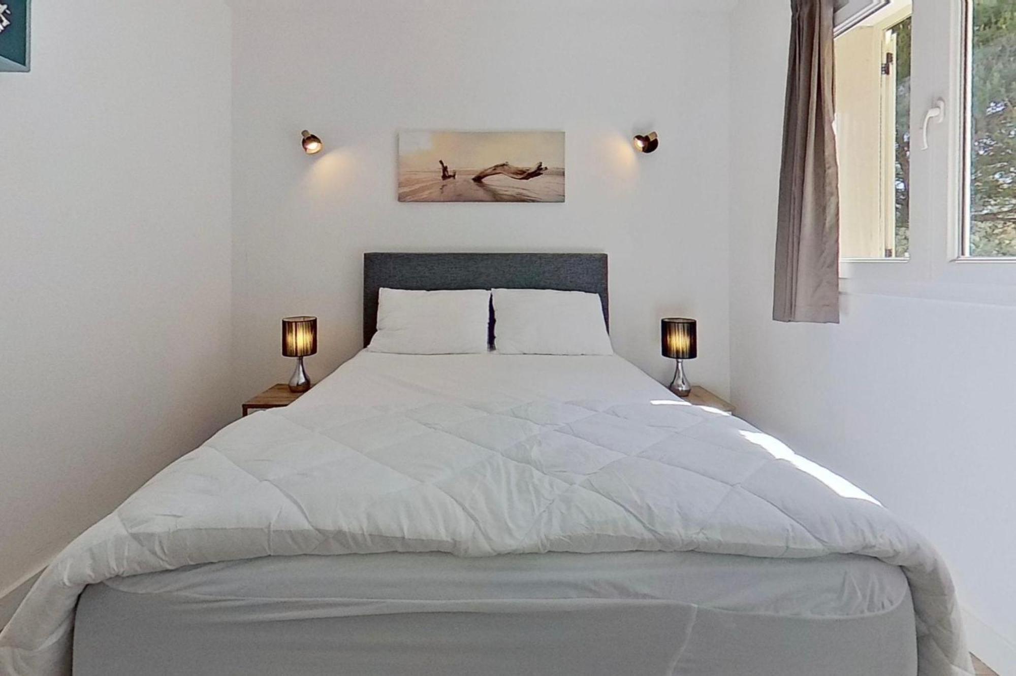 Fiori Di Cala Rossa Residence Hoteliere レクシ エクステリア 写真